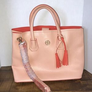 Tracy Negoshian Megan Tote